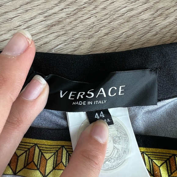 Versace Medusa Renaissance Print Leggings - Picture 7 of 7